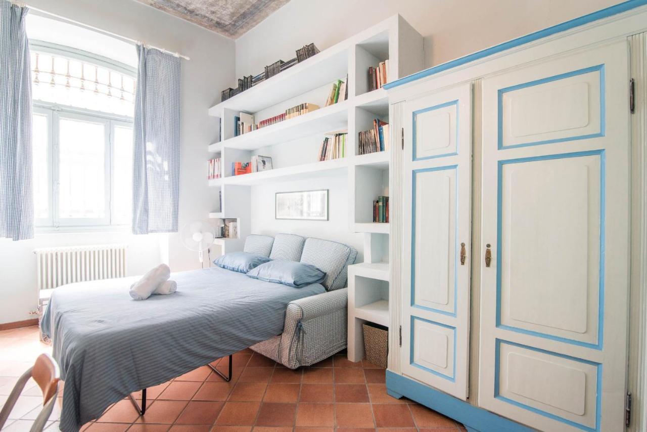 Room 34 - The House Of Travelers Como Luaran gambar